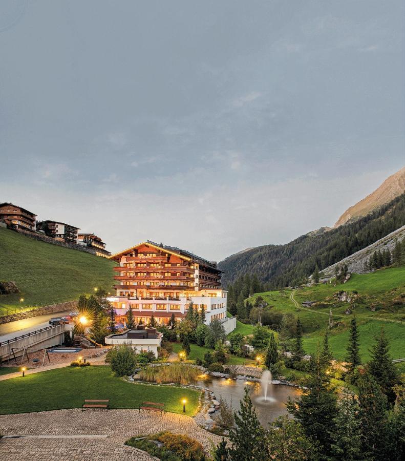 Hotel Alpenhof Tux Εξωτερικό φωτογραφία