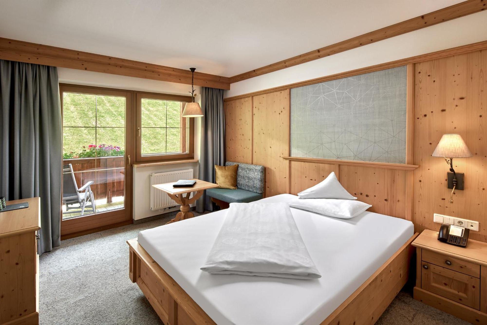 Hotel Alpenhof Tux Εξωτερικό φωτογραφία