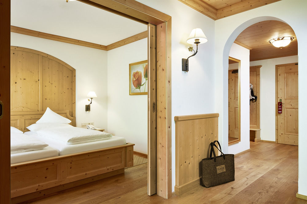 Hotel Alpenhof Tux Εξωτερικό φωτογραφία